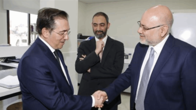 Al-Abyad and the Spanish Foreign Minister on an inspection tour of Baabda Governmental Hospital