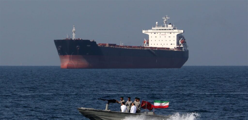 After Trump’s pledge … US sanctions on ships and members of Iranian oil transportation