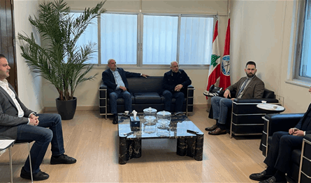 Jumblatt met Abu Rumia and Aoun in Clemenceau