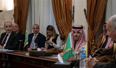 In Saudi Arabia .. a mini -Arab summit between the Gulf states, Egypt and Jordan