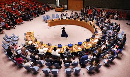 The Security Council adopts an American draft resolution calling for the end of the Ukraine war