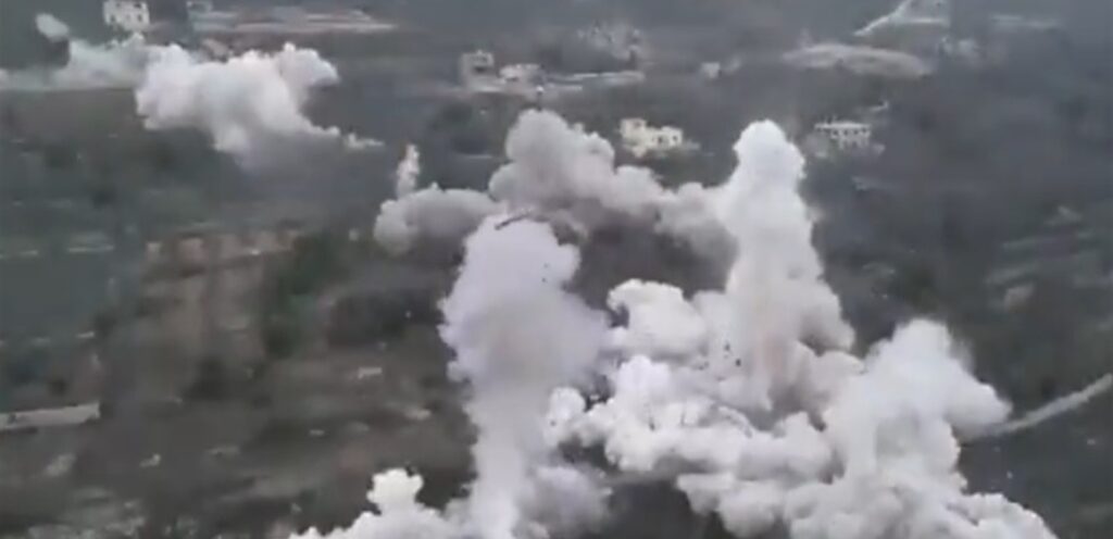 Lebanon today »A big bombing … Israel claims to destroy arms depots in southern Lebanon. Watch the video