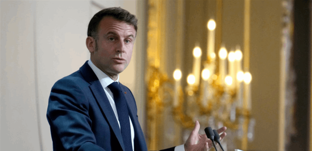 Macron made a connection with aid and peace: French support for Lebanon and a call for reforms