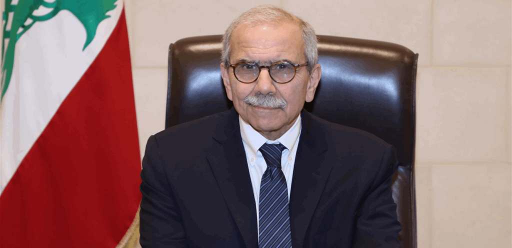 Salam receives a congratulatory call from the UAE Foreign Minister