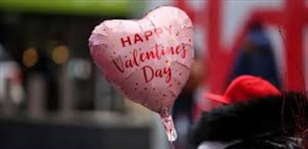 Valentine’s Day invades the streets of the world .. How are the markets in Lebanon?