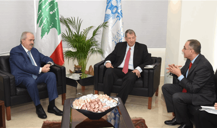 Jaber received ambassadors and discussed with the IFC delegation in ways to help Lebanon